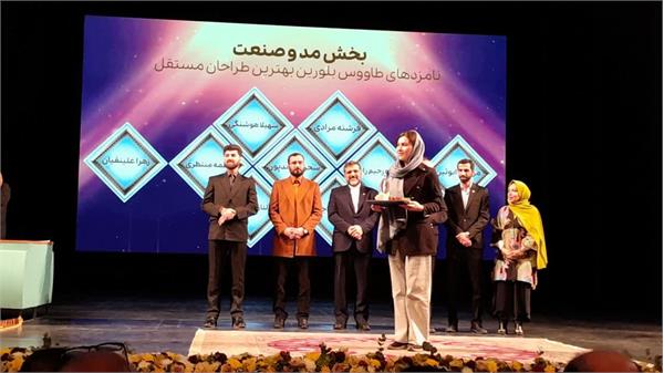 گزارش تصویری از حضور هنرمندان مد ولباس استان سمنان در دوازدهمین جشنواره مد ولباس کشور