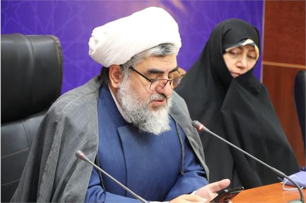 امام جمعه البرز: شهید مقاومت سیدحسن نصرالله، یکی از رهروان راستین حضرت زینب (س) بود
