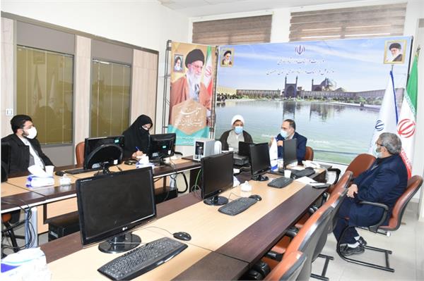 دبیر شورای فرهنگ عمومی به استان اصفهان سفر کرد