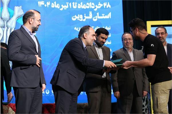 حضور سید مجید امامی دبیر شورای فرهنگ عمومی کشور در آیین اختتامیه تئاتر بین المللی صاحبدلان