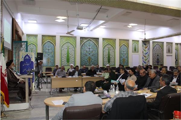 امام جمعه شهرکرد: آثار سینمایی و تلویزیونی باید در زندگی و اعتقادات مردم اثرات مثبت داشته باشد.