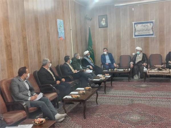 چهارمین جلسه شورای فرهنگ عمومی شهرستان سامان در روز یکشنبه مورخ 1400/12/22 از ساعت 10 تا 12 در دفتر امام جمعه محترم شهرستان برگزار گردید.