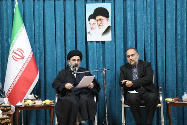مسجد باید مرکزیت فعالیت های فرهنگی و تربیتی باشد