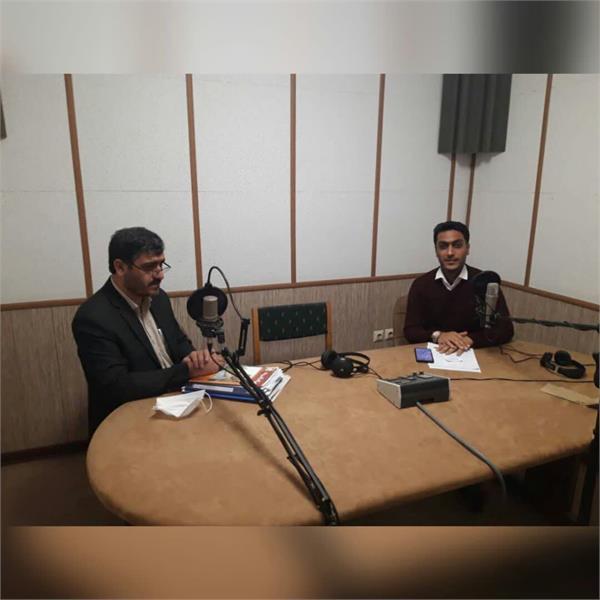 گفتگوی رادیویی رئیس اداره فرهنگ و ارشاد اسلامی کاشان با رادیو کاشان به مناسبت روز فرهنگ عمومی
