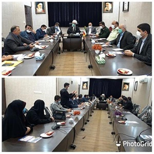 برگزاری جلسه شورای فرهنگ عمومی در دانشگاه آزاد اسلامی واحد بادرود شهرستان نطنز
