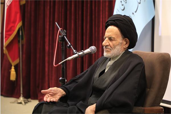 تمدن وحشی غرب به دنبال اهداف پست/دست یافتن به مدینه فاضله کار مشکلی نیست