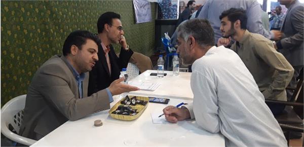 برگزاری میز خدمت فرهنگ و ارشاد اسلامی استان در محل نماز جمعه در راستای مصوبه وطرح مردم شایسته خدمت