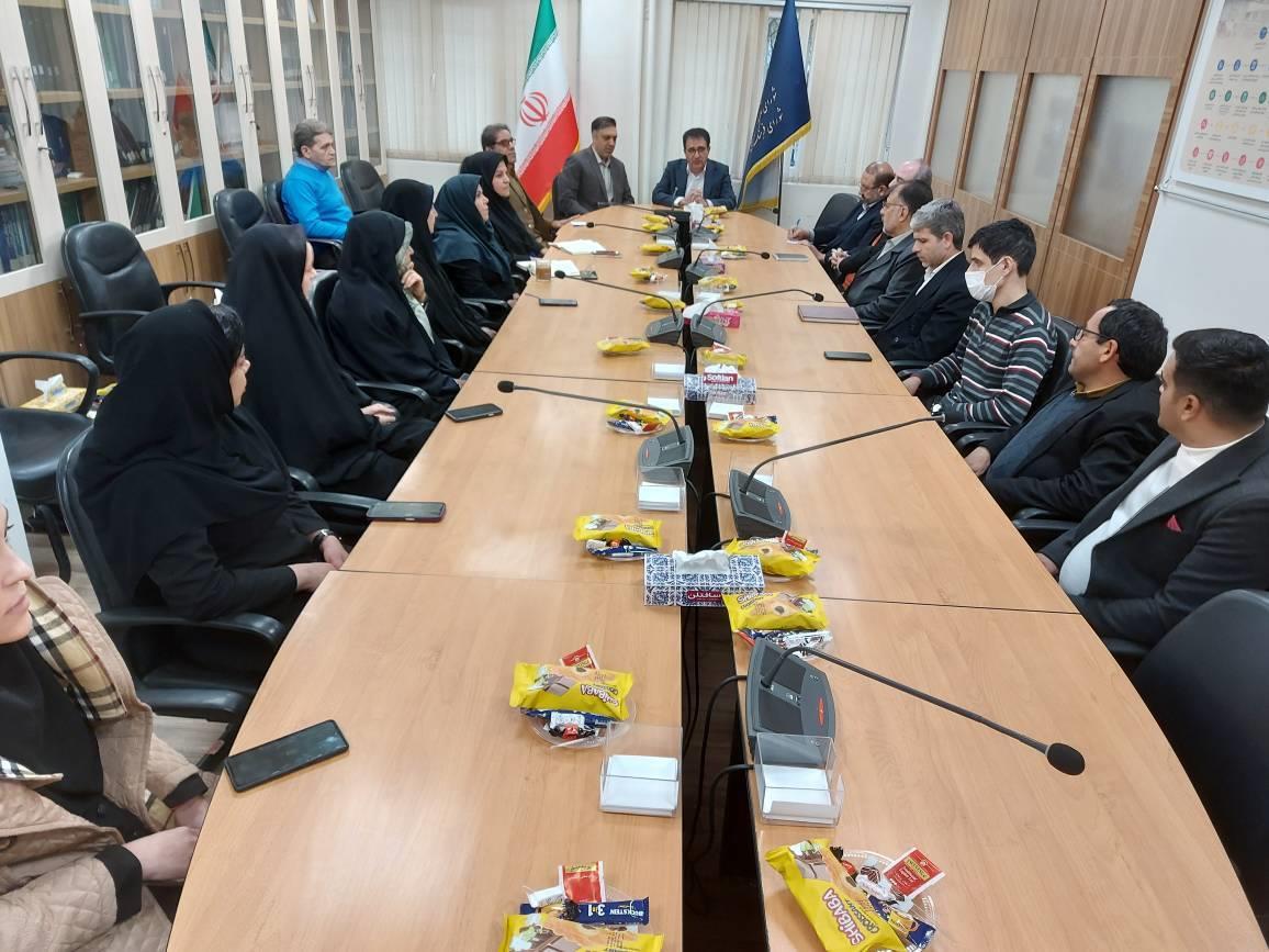 دیدار صمیمی دبیر محترم شورای فرهنگ عمومی با همکاران