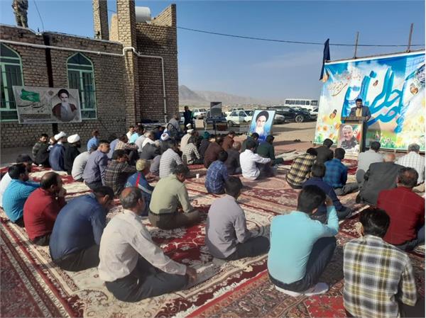نشستی تبیینی دبیر شورای فرهنگ عمومی خراسان جنوبی در روستای اسفشاد قاین