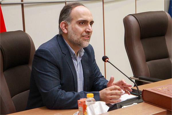 دبیر شورای فرهنگ عمومی کشور، برنامه ملّی گسترش انس عمومی با ادبیات کهن فارسی در آستانه تصویب در این شورا قرار گرفته است