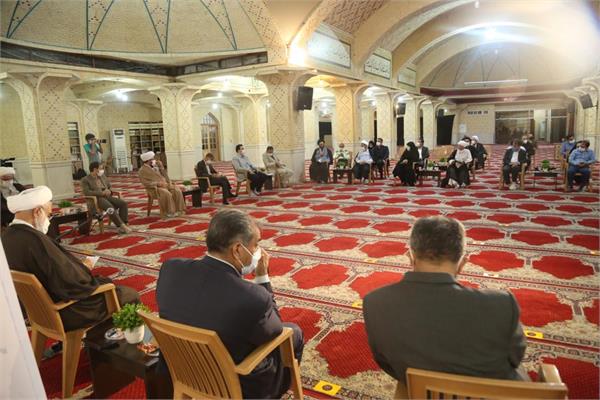 نایب رئیس شورای فرهنگ عمومی استان قزوین در نشست 109 شورای فرهنگ عمومی : همه برنامه های شورای فرهنگ عمومی باید حول محور قرآن باشد .