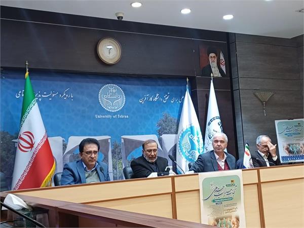 یک فرهنگ عمومی قوی و مسئولیت‌پذیر می‌تواند به افزایش مسئولیت اجتماعی افراد، شرکت‌ها و سازمان‌ها منجر شود
