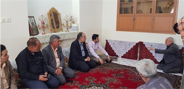 دیدار دبیر شورای فرهنگ عمومی کشور با خانواده شهدای شهرستان بویین میاندشت