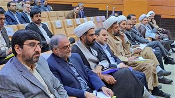 از خادم فرهنگ عمومی خراسان جنوبی تجلیل شد