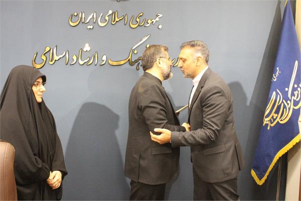معارفه مدیر کل دبیرخانه شورای فرهنگ عمومی کشور با حضور وزیر فرهنگ و ارشاد اسلامی